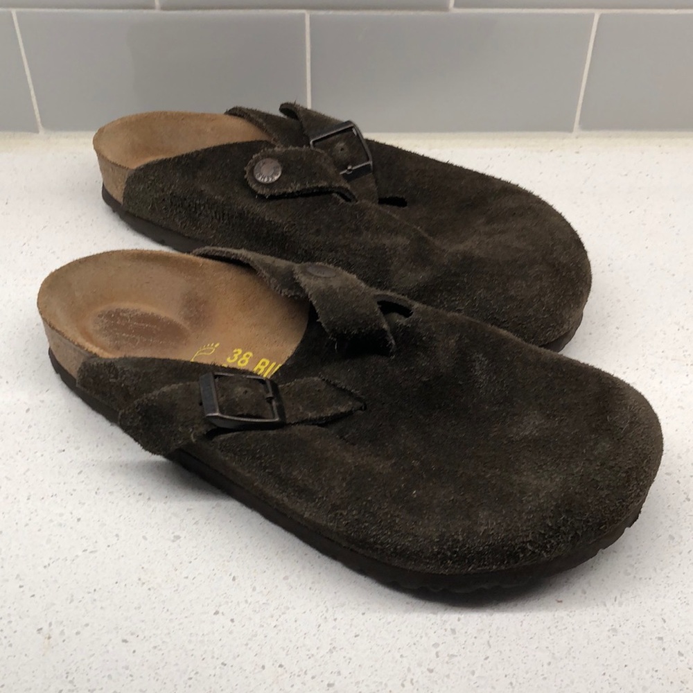 Women’s Birkenstock brown leather clogs size 38